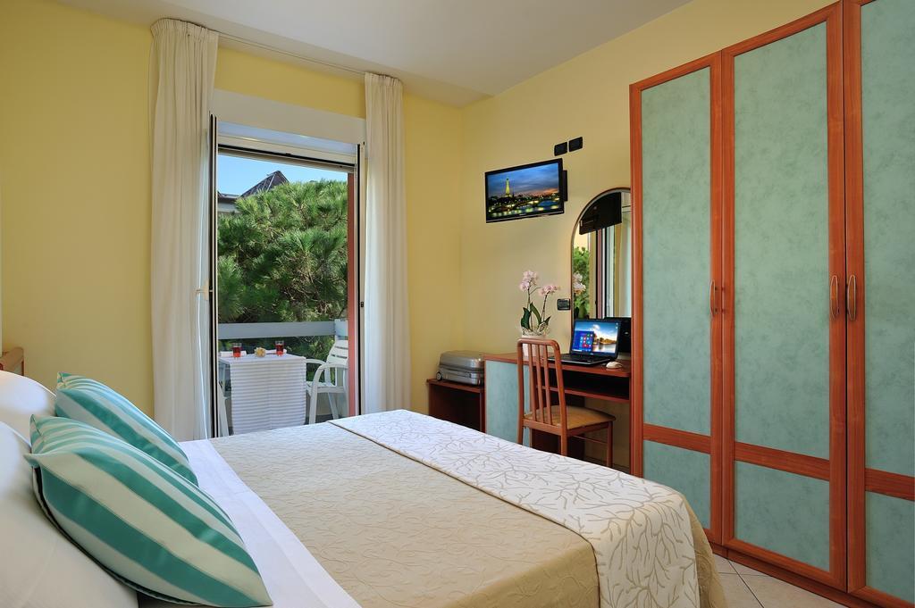 Hotel Riviera B&B Misano Adriatico Exteriér fotografie